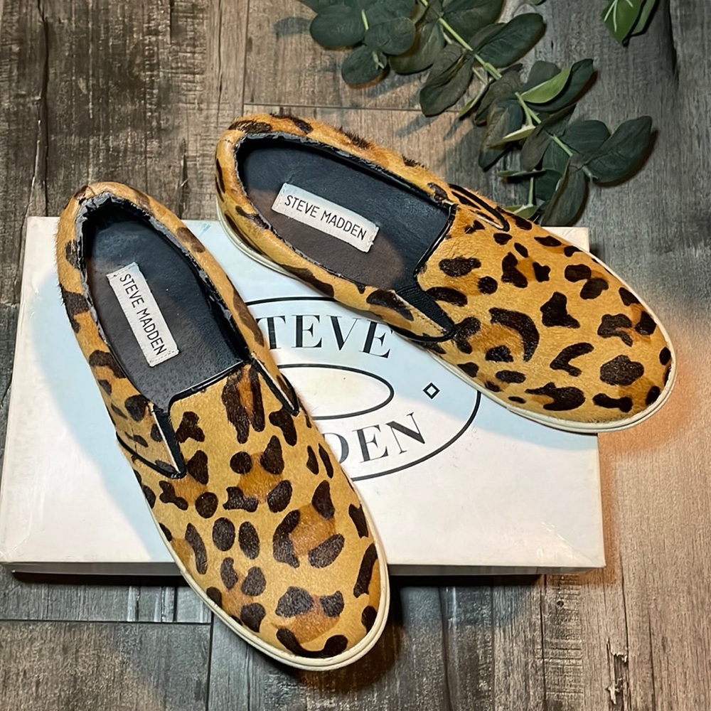 Steve Madden Leopard Ecentric Slip On- Size 7.5